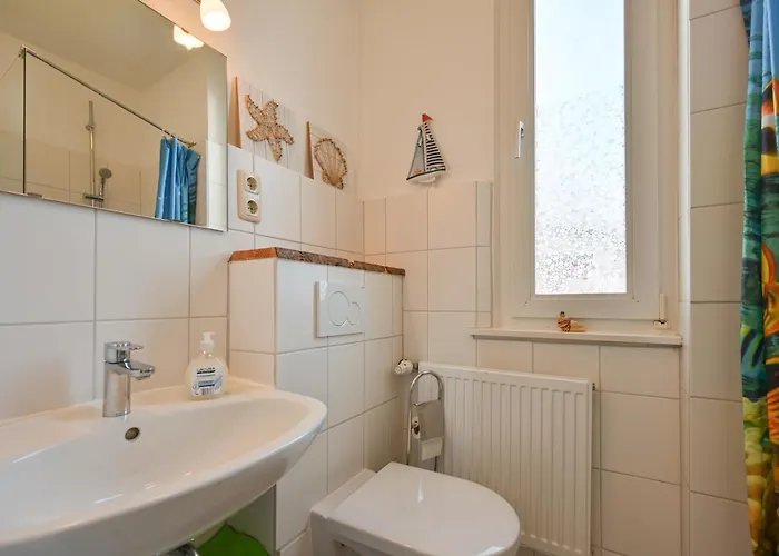 Nebel Nr 1 Semesterbostad *